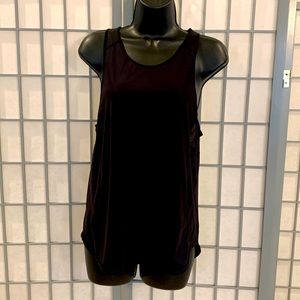 Lululemon black loose fitting too Size 6